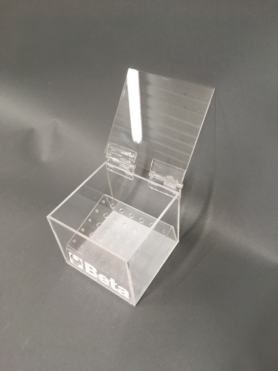 Laser cutting acrylic