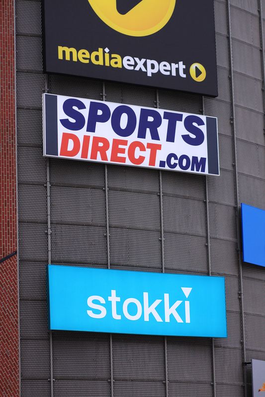 Kaseton elewacyjny LED reklama zewnętrzna realizacja Panorama